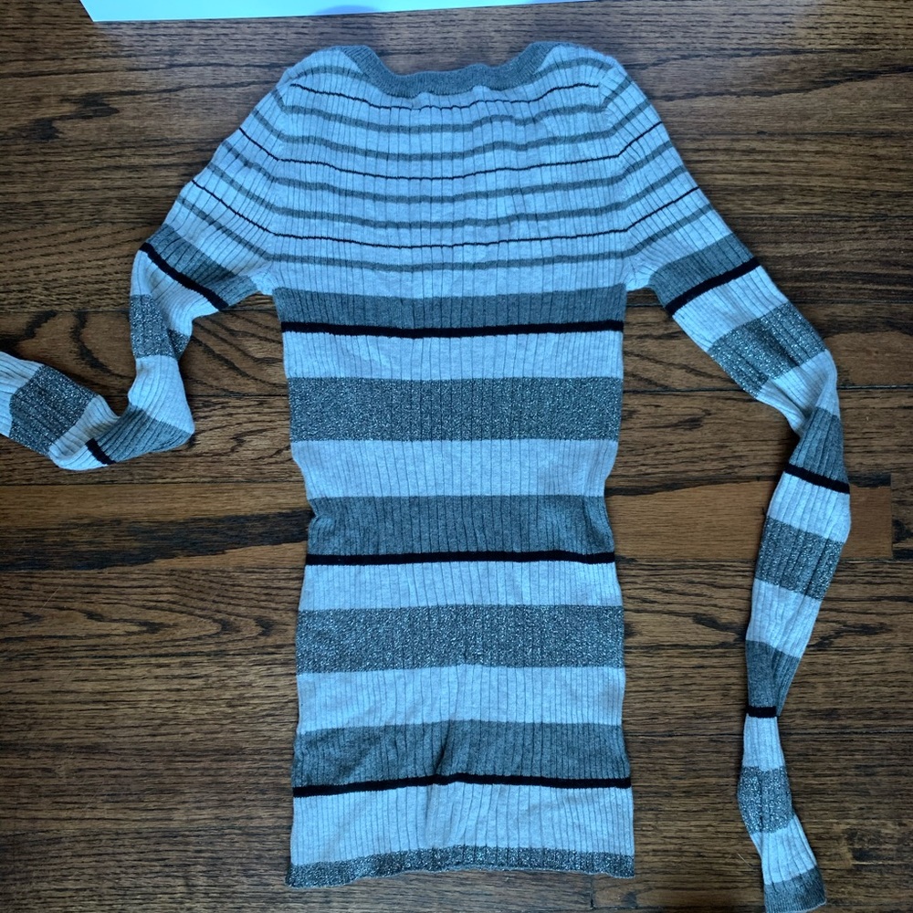 Express fitted sweater - Picture 5 of 6